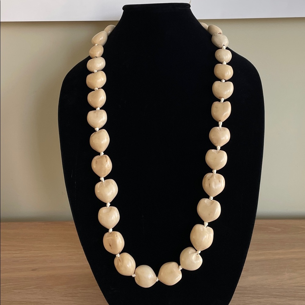 VINTAGE STYLE TAGUA NUT NECKLACE - Large Heart Beads, Sustainable Boho Jewelry